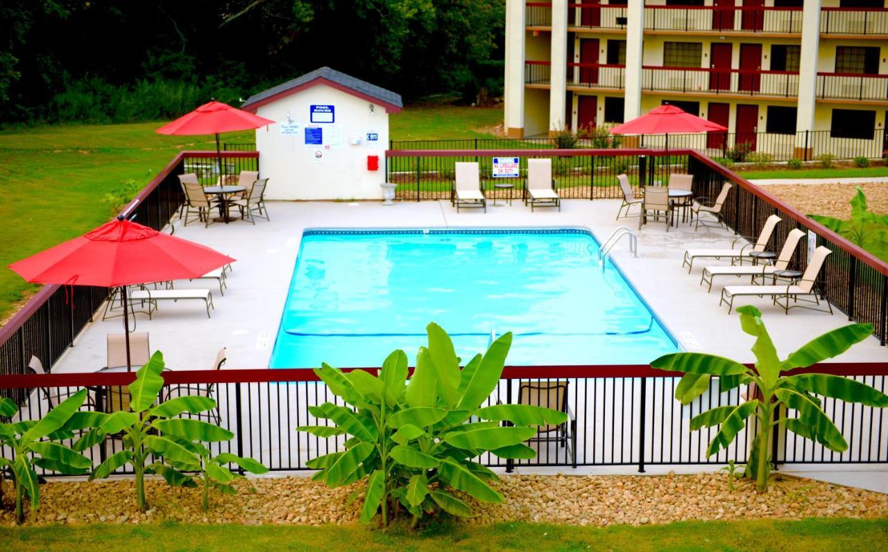 Red Roof Inn & Suites Commerce - Athens מראה חיצוני תמונה